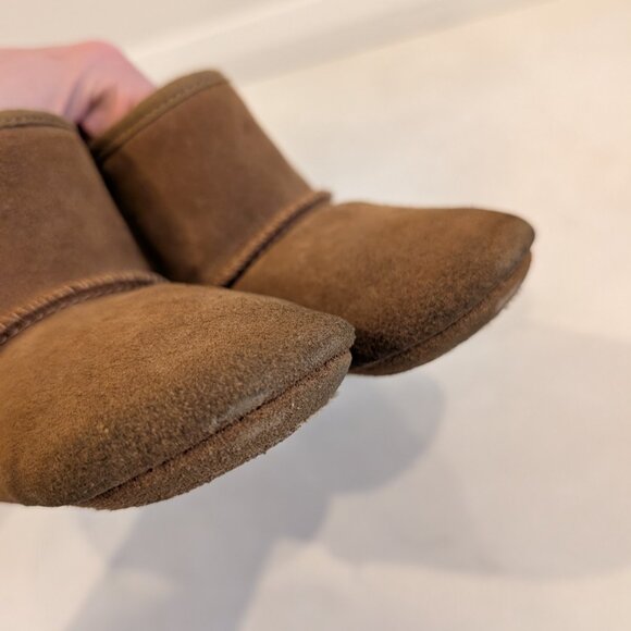 UGG Baby Jesse Bow II Size 4/5 - Picture 8 of 13